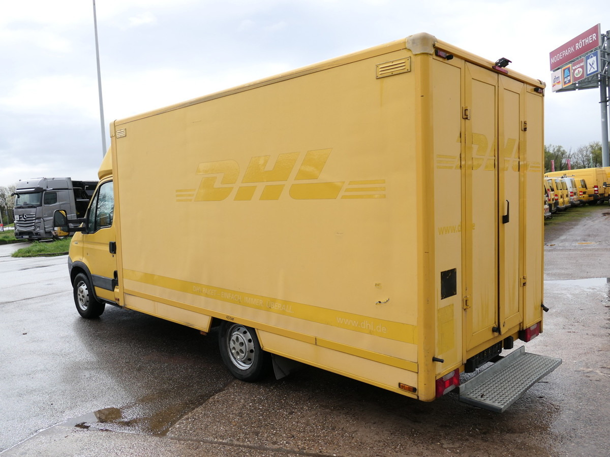 IVECO Daily 35 S11 C30C AUTOMATIK KAMERA MAXI Regale D - Dobozos kisteherautó: 5 kép. IVECO Daily 35 S11 C30C AUTOMATIK KAMERA MAXI Regale D - Dobozos kisteherautó: 5 kép.