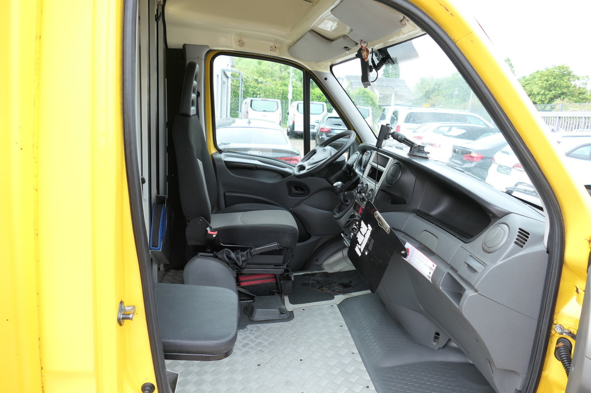 IVECO Daily 35 S11 C30C AUTOMATIK KAMERA MAXI Regale D - Dobozos kisteherautó: 5 kép. IVECO Daily 35 S11 C30C AUTOMATIK KAMERA MAXI Regale D - Dobozos kisteherautó: 5 kép.