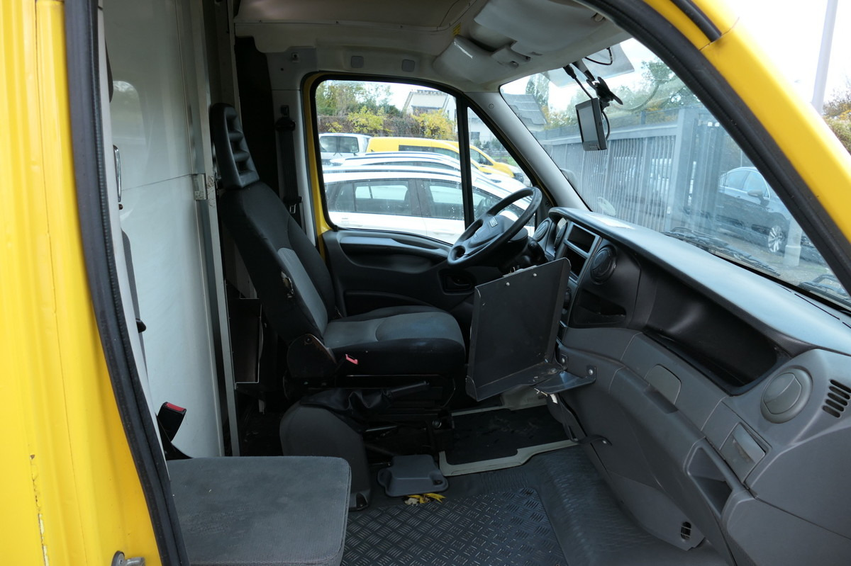 IVECO Daily 35 S11 C30C AUTOMATIK KAMERA MAXI Regale L - Dobozos kisteherautó: 5 kép. IVECO Daily 35 S11 C30C AUTOMATIK KAMERA MAXI Regale L - Dobozos kisteherautó: 5 kép.