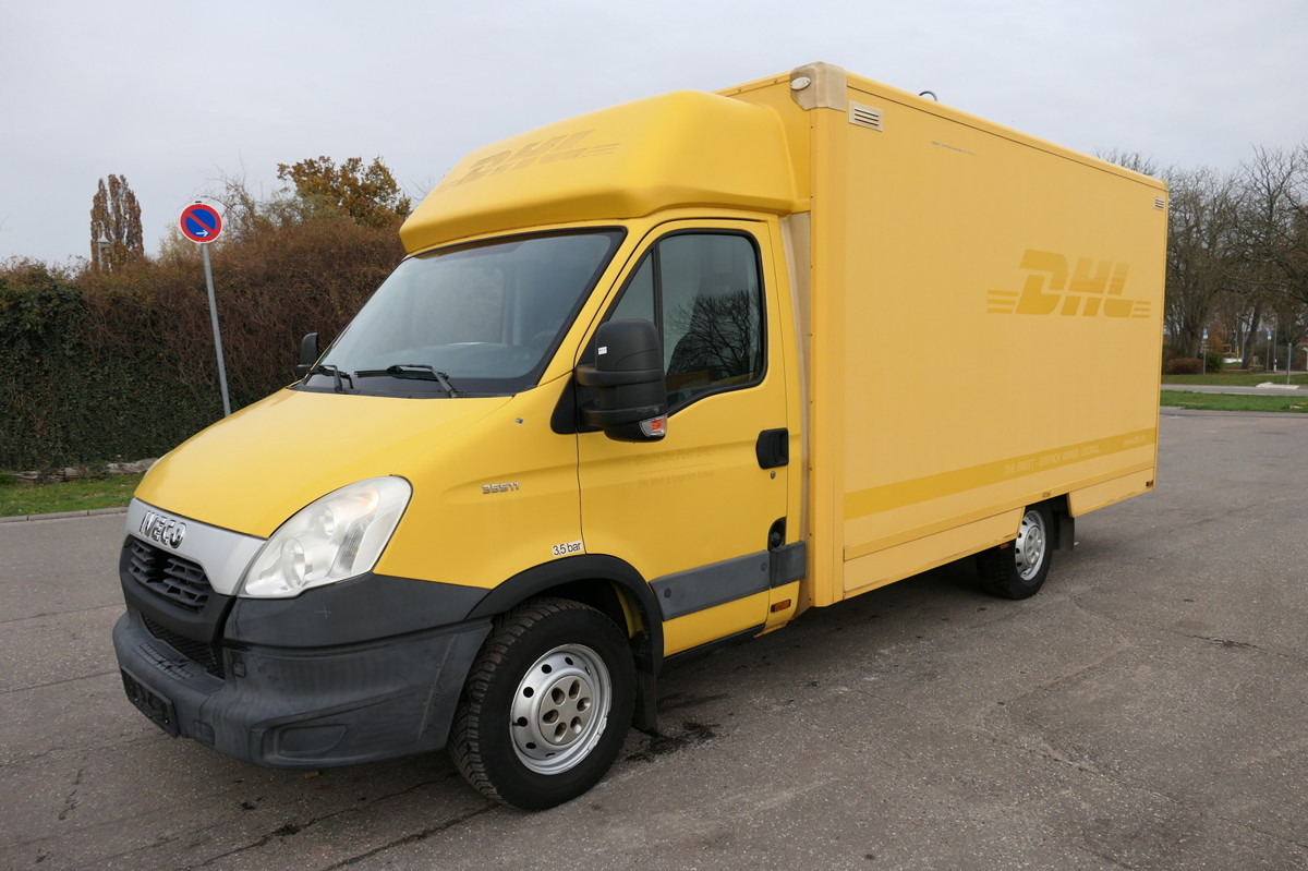 IVECO Daily 35 S11 C30C AUTOMATIK KAMERA MAXI Regale L - Dobozos kisteherautó: 1 kép. IVECO Daily 35 S11 C30C AUTOMATIK KAMERA MAXI Regale L - Dobozos kisteherautó: 1 kép.
