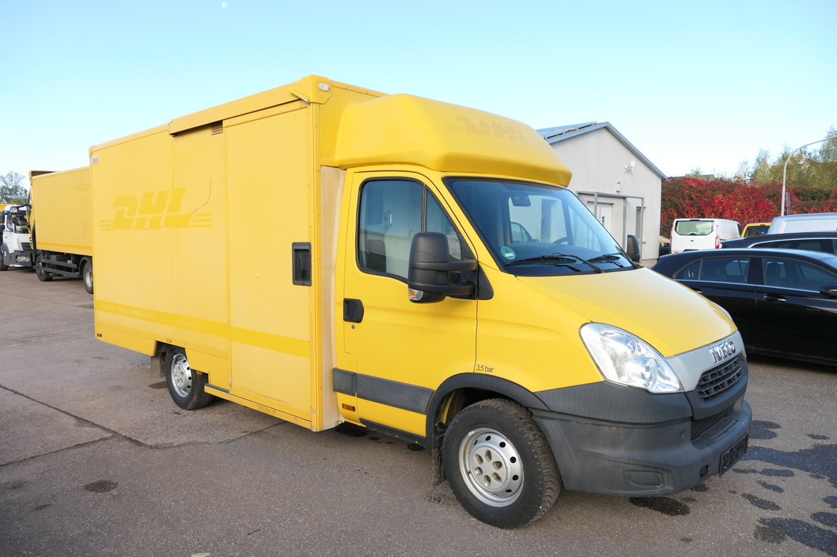 IVECO Daily 35 S11 C30C AUTOMATIK KAMERA Regale LUFT D - Dobozos kisteherautó: 2 kép. IVECO Daily 35 S11 C30C AUTOMATIK KAMERA Regale LUFT D - Dobozos kisteherautó: 2 kép.