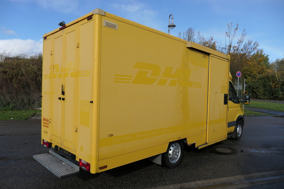 IVECO Daily 35 S11 C30C AUTOMATIK KAMERA Regale LUFT D - Dobozos kisteherautó: 3 kép. IVECO Daily 35 S11 C30C AUTOMATIK KAMERA Regale LUFT D - Dobozos kisteherautó: 3 kép.