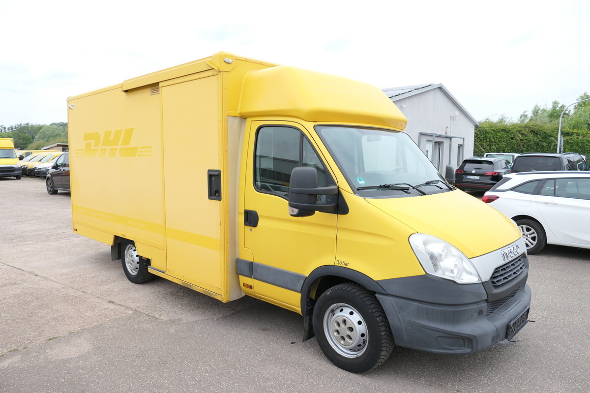 IVECO Daily 35 S11 C30C AUTOMATIK KAMERA Regale LUFT D - Dobozos kisteherautó: 2 kép. IVECO Daily 35 S11 C30C AUTOMATIK KAMERA Regale LUFT D - Dobozos kisteherautó: 2 kép.