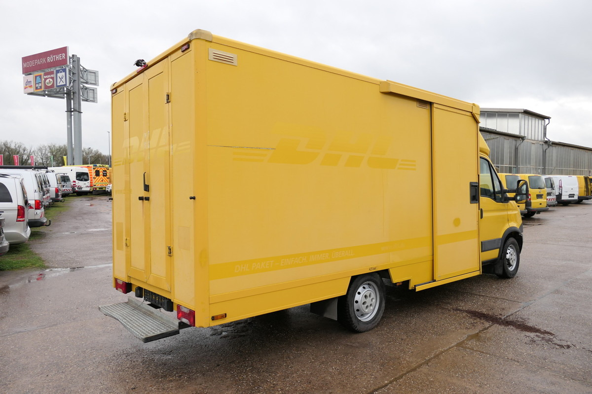 IVECO Daily 35 S11 C30C AUTOMATIK KAMERA Regale LUFT D - Dobozos kisteherautó: 3 kép. IVECO Daily 35 S11 C30C AUTOMATIK KAMERA Regale LUFT D - Dobozos kisteherautó: 3 kép.