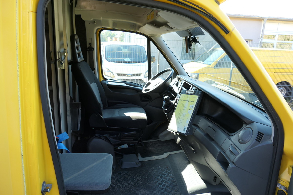 IVECO Daily 35 S11 C30C AUTOMATIK KAMERA Regale LUFT D - Dobozos kisteherautó: 5 kép. IVECO Daily 35 S11 C30C AUTOMATIK KAMERA Regale LUFT D - Dobozos kisteherautó: 5 kép.