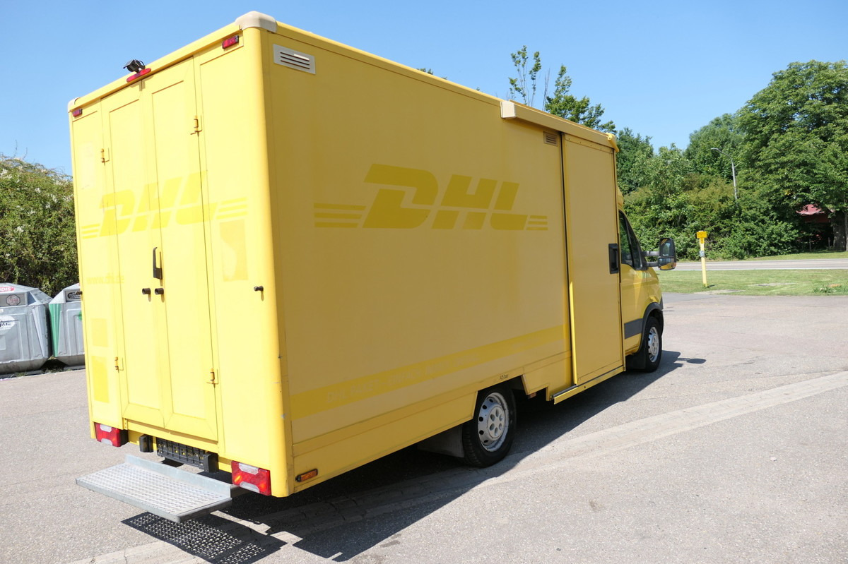 IVECO Daily 35 S11 C30C AUTOMATIK KAMERA Regale LUFT D - Dobozos kisteherautó: 3 kép. IVECO Daily 35 S11 C30C AUTOMATIK KAMERA Regale LUFT D - Dobozos kisteherautó: 3 kép.