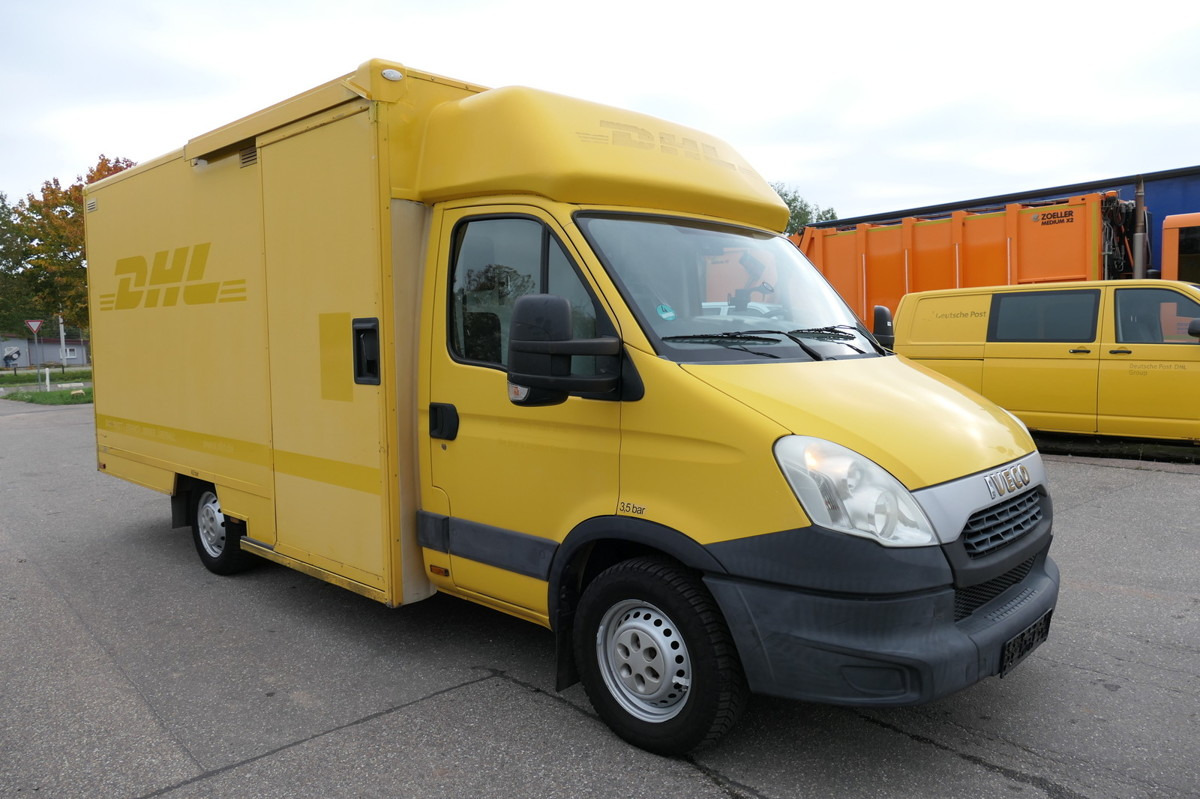 IVECO Daily 35 S11 C30C AUTOMATIK KAMERA Regale LUFT D - Dobozos kisteherautó: 2 kép. IVECO Daily 35 S11 C30C AUTOMATIK KAMERA Regale LUFT D - Dobozos kisteherautó: 2 kép.