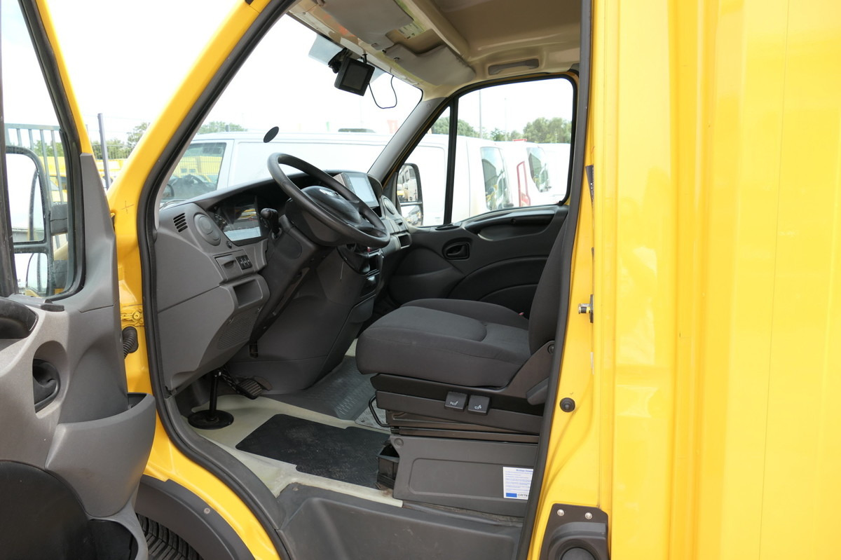 IVECO Daily 35 S11 C30C ELEKTRO COC Umbau 08/2021 Firm - Dobozos kisteherautó, Elektromos kisteherautó: 5 kép. IVECO Daily 35 S11 C30C ELEKTRO COC Umbau 08/2021 Firm - Dobozos kisteherautó, Elektromos kisteherautó: 5 kép.