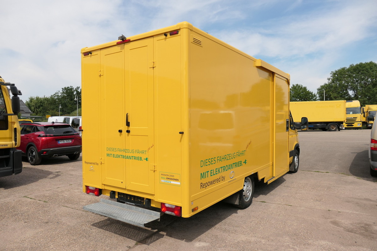 IVECO Daily 35 S11 C30C ELEKTRO COC Umbau 08/2021 Firm - Dobozos kisteherautó, Elektromos kisteherautó: 4 kép. IVECO Daily 35 S11 C30C ELEKTRO COC Umbau 08/2021 Firm - Dobozos kisteherautó, Elektromos kisteherautó: 4 kép.