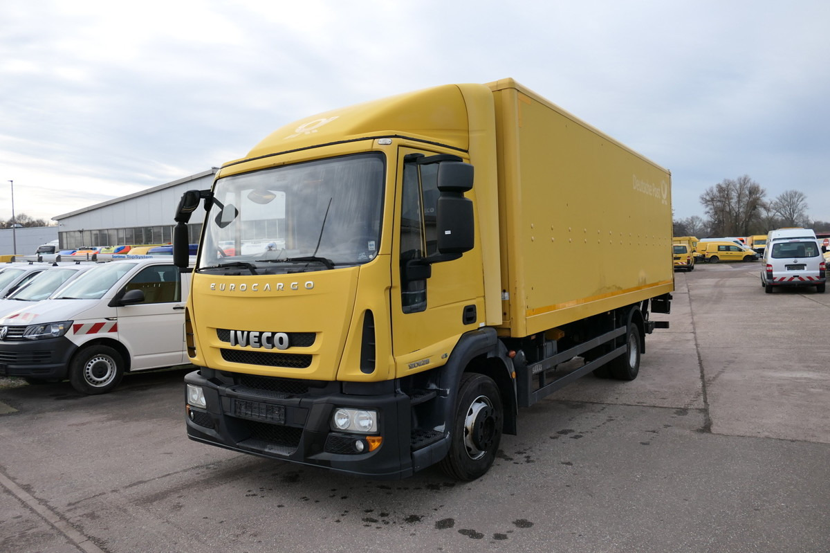 IVECO EuroCargo ML 120 E 28 AHK LBW - Dobozos felépítményű teherautó: 1 kép. IVECO EuroCargo ML 120 E 28 AHK LBW - Dobozos felépítményű teherautó: 1 kép.