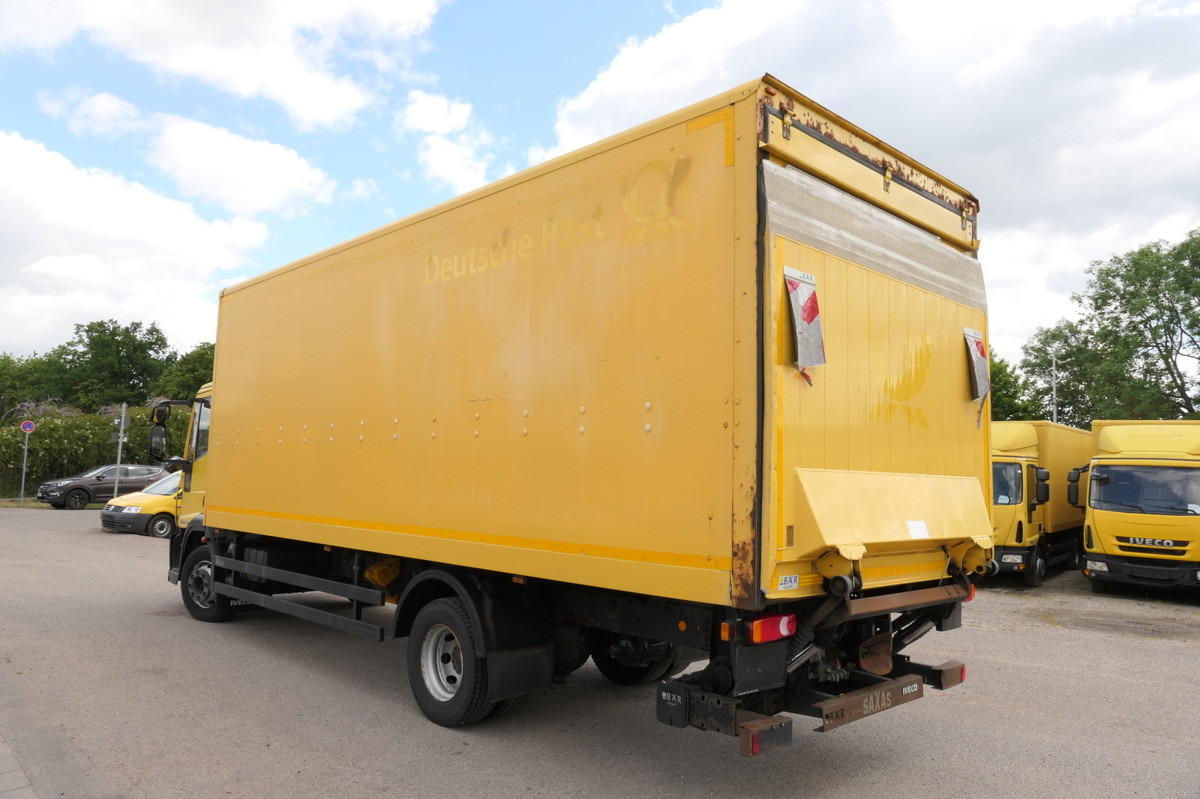 IVECO EuroCargo ML 120 E 28 - Dobozos felépítményű teherautó: 4 kép. IVECO EuroCargo ML 120 E 28 - Dobozos felépítményű teherautó: 4 kép.