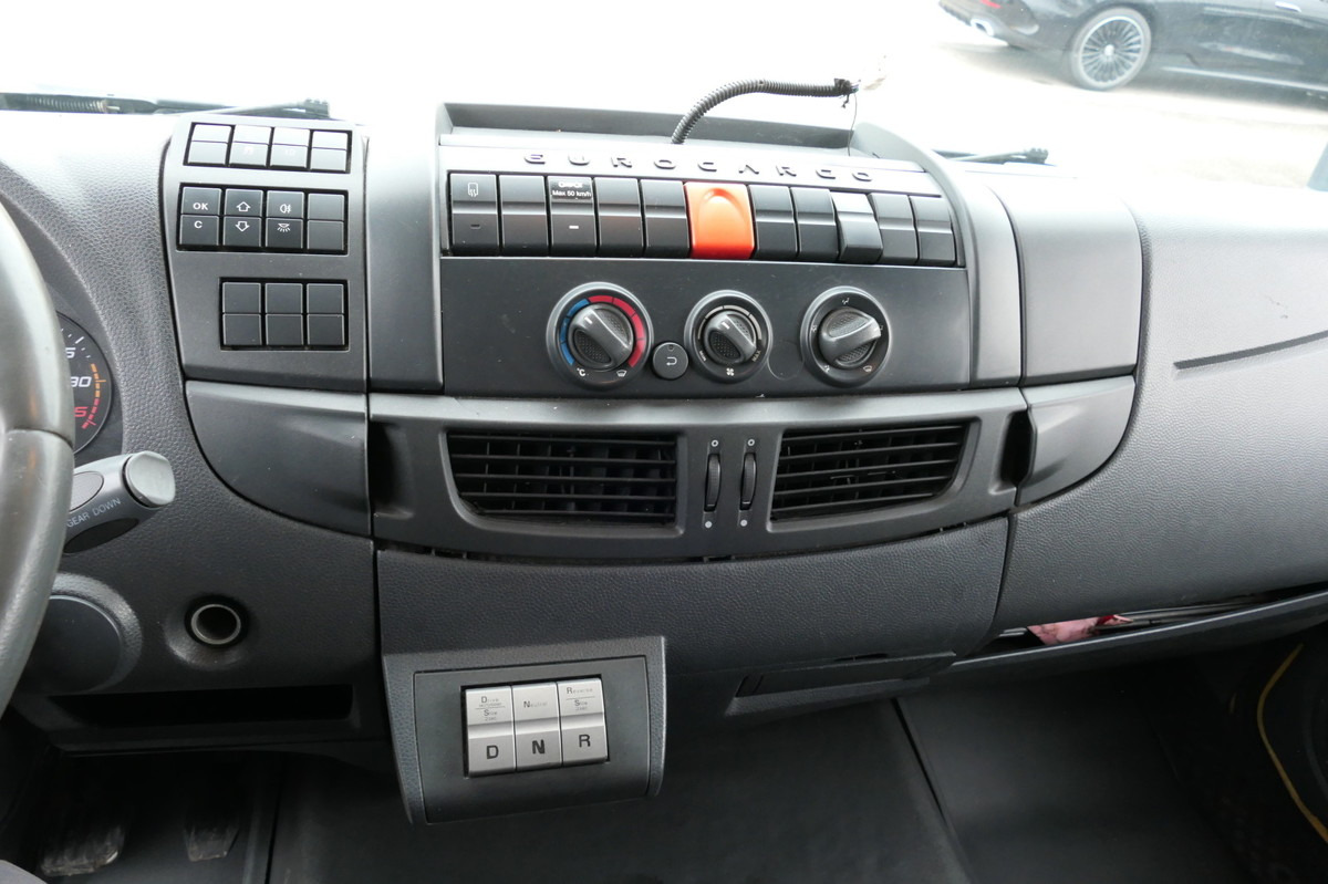 Dobozos felépítményű teherautó IVECO EuroCargo ML 120 E28/P AHK LBW COC Koffer 7,00x2: 13 kép.