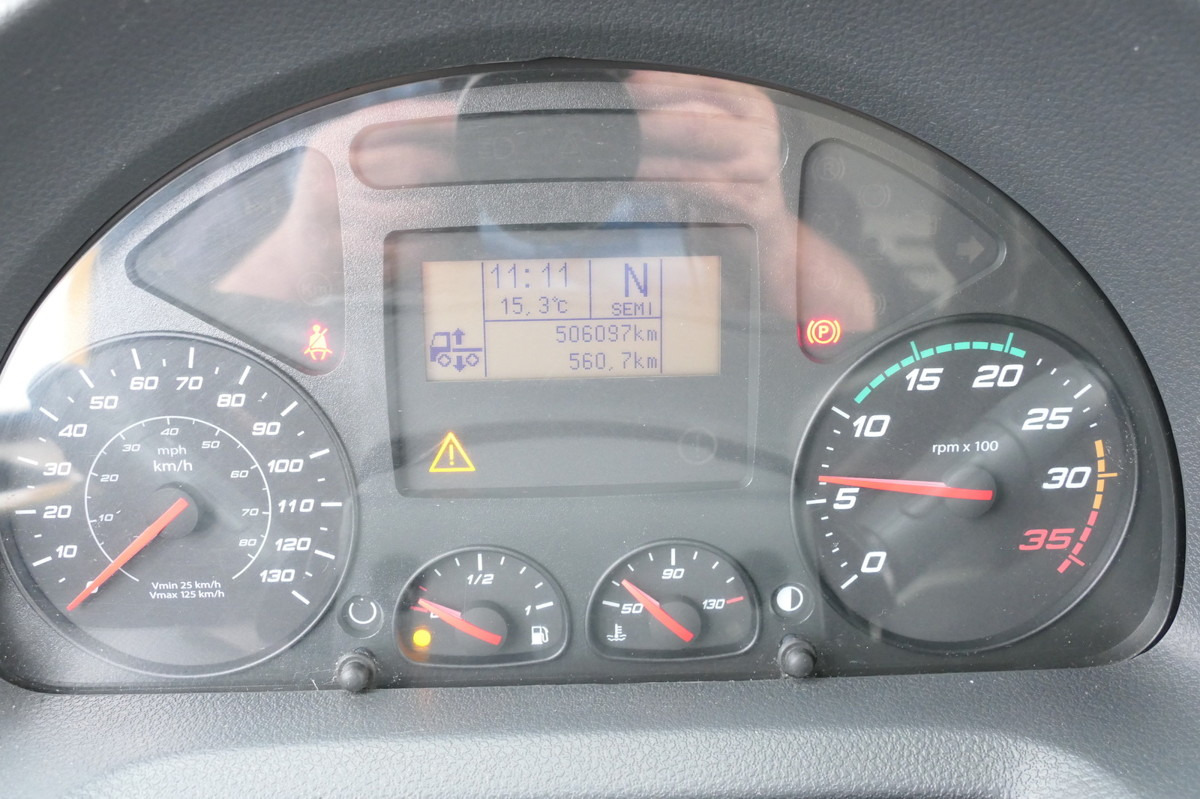 Dobozos felépítményű teherautó IVECO EuroCargo ML 120 E28/P AHK LBW COC Koffer 7,00x2: 15 kép.