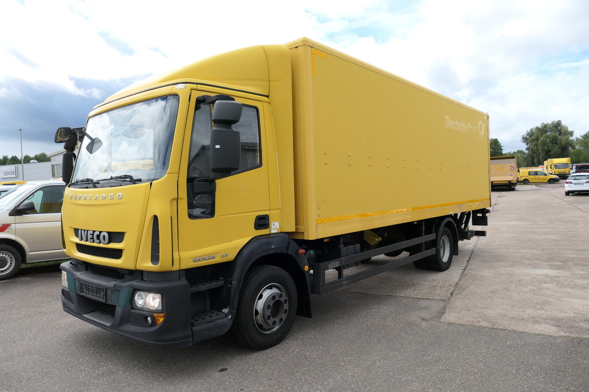IVECO EuroCargo ML 120 E28/P AHK LBW Koffer 7,00x2,44x - Dobozos felépítményű teherautó: 1 kép. IVECO EuroCargo ML 120 E28/P AHK LBW Koffer 7,00x2,44x - Dobozos felépítményű teherautó: 1 kép.