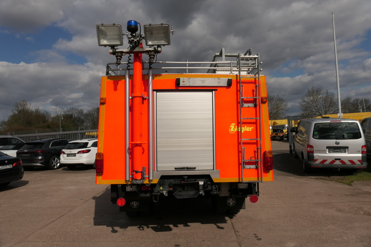 MERCEDES-BENZ 1019 AF Rüstwagen 4x4 TOP ZUSTAND - Tűzoltóautó: 5 kép. MERCEDES-BENZ 1019 AF Rüstwagen 4x4 TOP ZUSTAND - Tűzoltóautó: 5 kép.