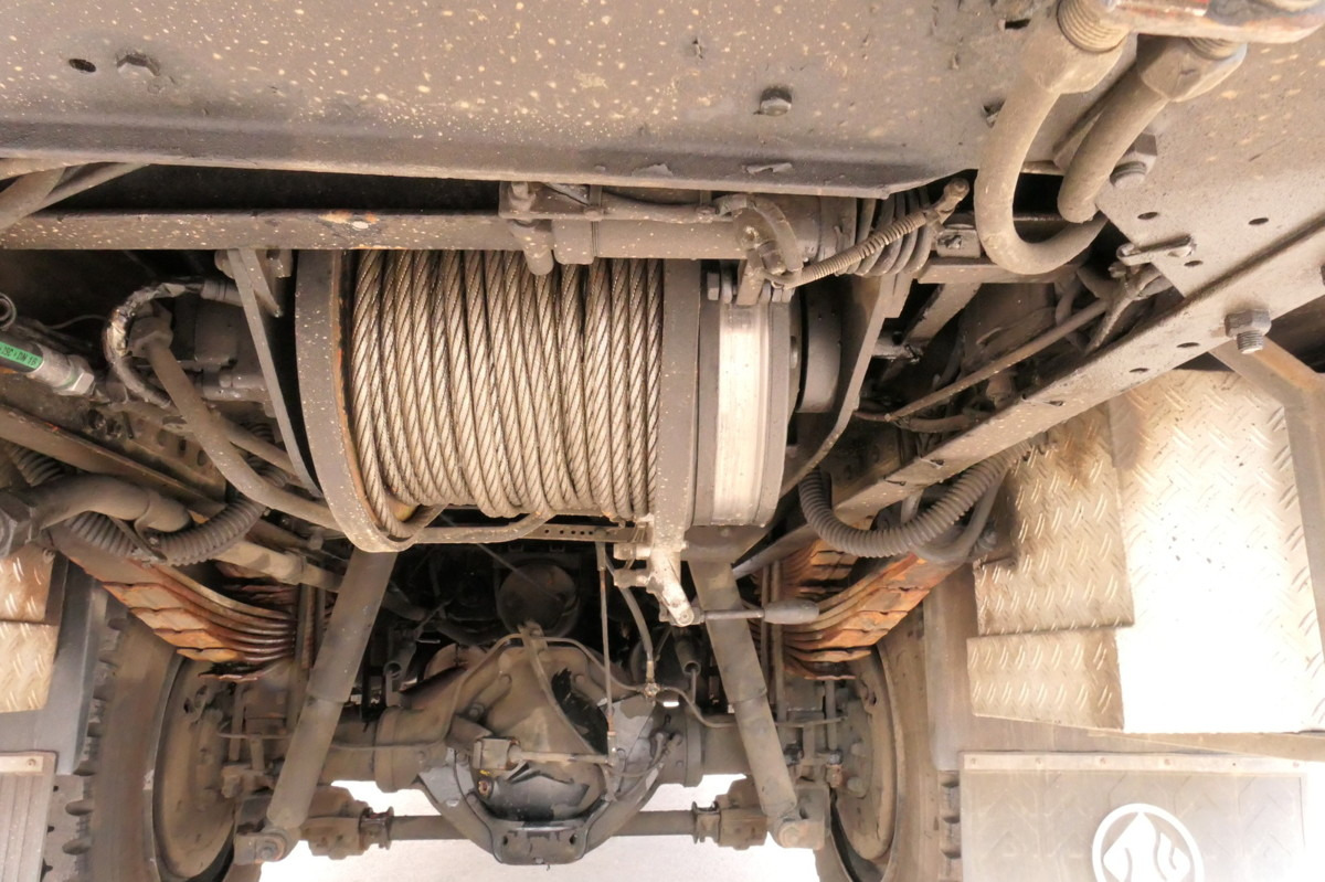 Tűzoltóautó MERCEDES-BENZ 1019 AF Rüstwagen 4x4 TOP ZUSTAND: 7 kép. Tűzoltóautó MERCEDES-BENZ 1019 AF Rüstwagen 4x4 TOP ZUSTAND: 7 kép.