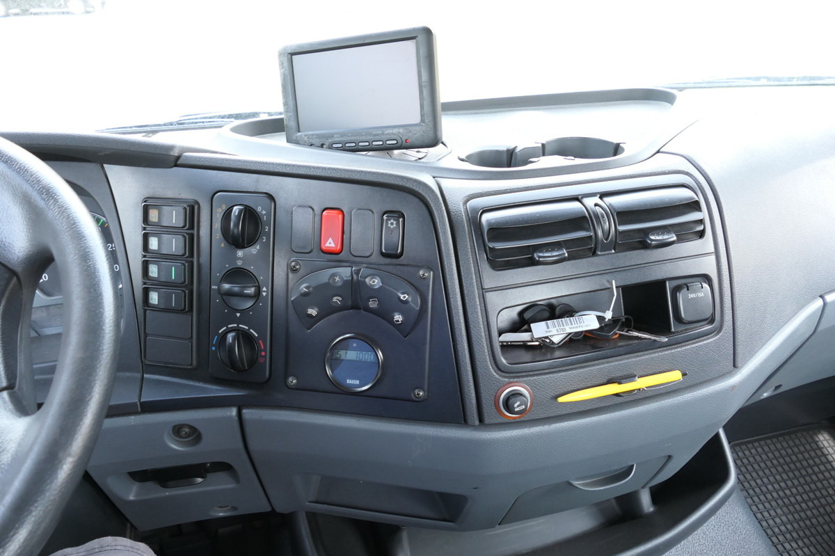 Cserefelépítményes teherautó MERCEDES-BENZ KAMAG WBH 25 Wiesel Terberg Umsetzfahrz. Sattelk: 13 kép. Cserefelépítményes teherautó MERCEDES-BENZ KAMAG WBH 25 Wiesel Terberg Umsetzfahrz. Sattelk: 13 kép.