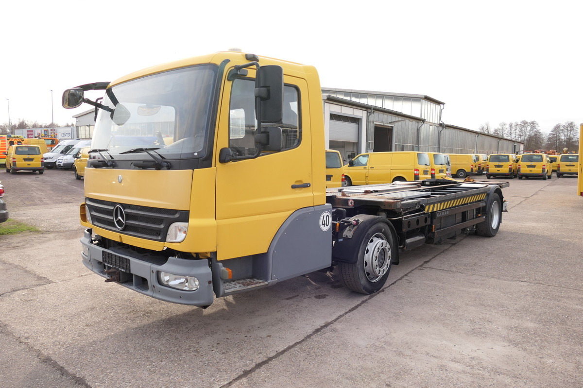 MERCEDES-BENZ KAMAG WBH 25 Wiesel Terberg Umsetzfahrz. Sattelk - Cserefelépítményes teherautó: 5 kép. MERCEDES-BENZ KAMAG WBH 25 Wiesel Terberg Umsetzfahrz. Sattelk - Cserefelépítményes teherautó: 5 kép.