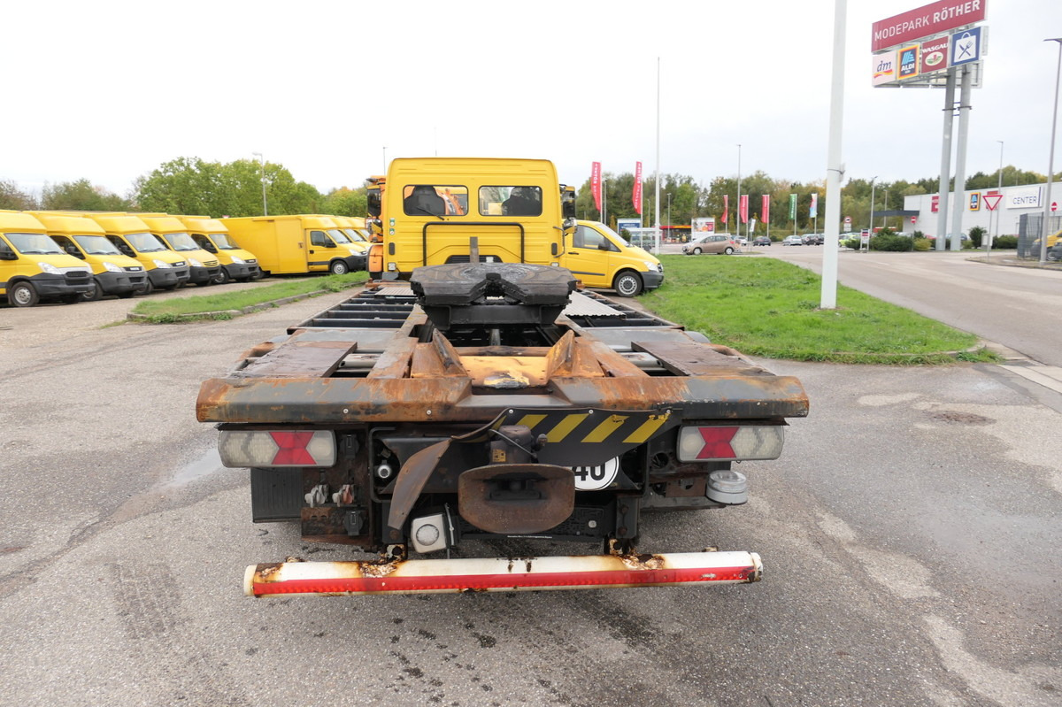 MERCEDES-BENZ KAMAG WBH 25 Wiesel Terberg Umsetzfahrz. Sattelk - Cserefelépítményes teherautó: 5 kép. MERCEDES-BENZ KAMAG WBH 25 Wiesel Terberg Umsetzfahrz. Sattelk - Cserefelépítményes teherautó: 5 kép.