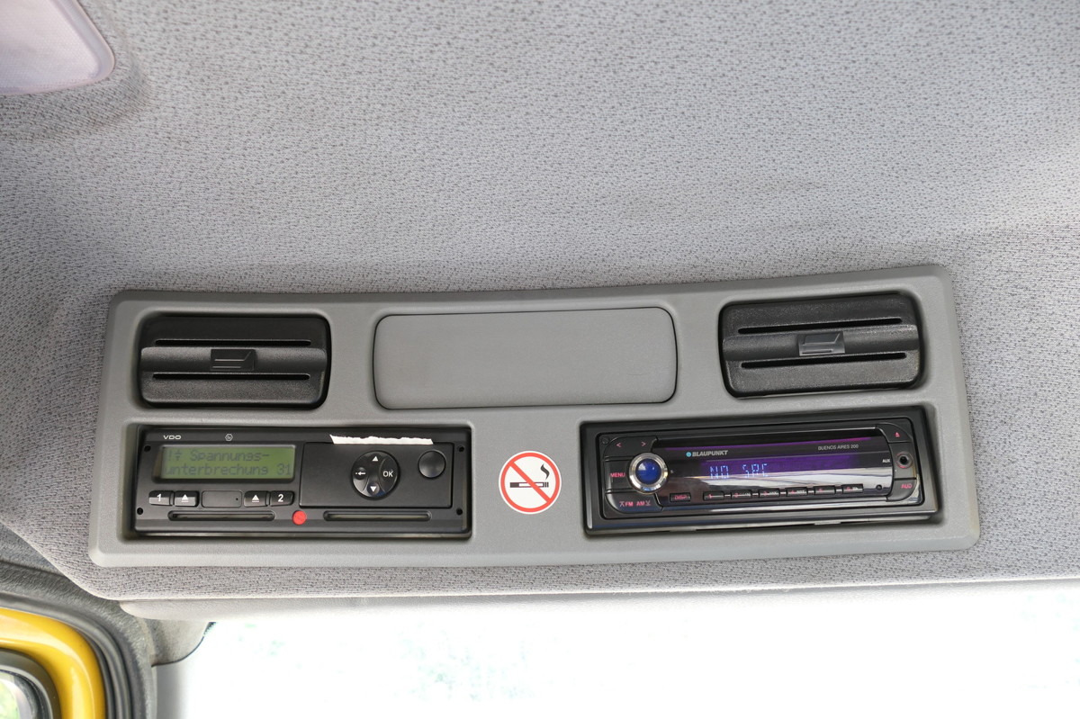 Cserefelépítményes teherautó MERCEDES-BENZ KAMAG WBH 25 Wiesel Terberg Umsetzfahrz. Sattelk: 12 kép. Cserefelépítményes teherautó MERCEDES-BENZ KAMAG WBH 25 Wiesel Terberg Umsetzfahrz. Sattelk: 12 kép.