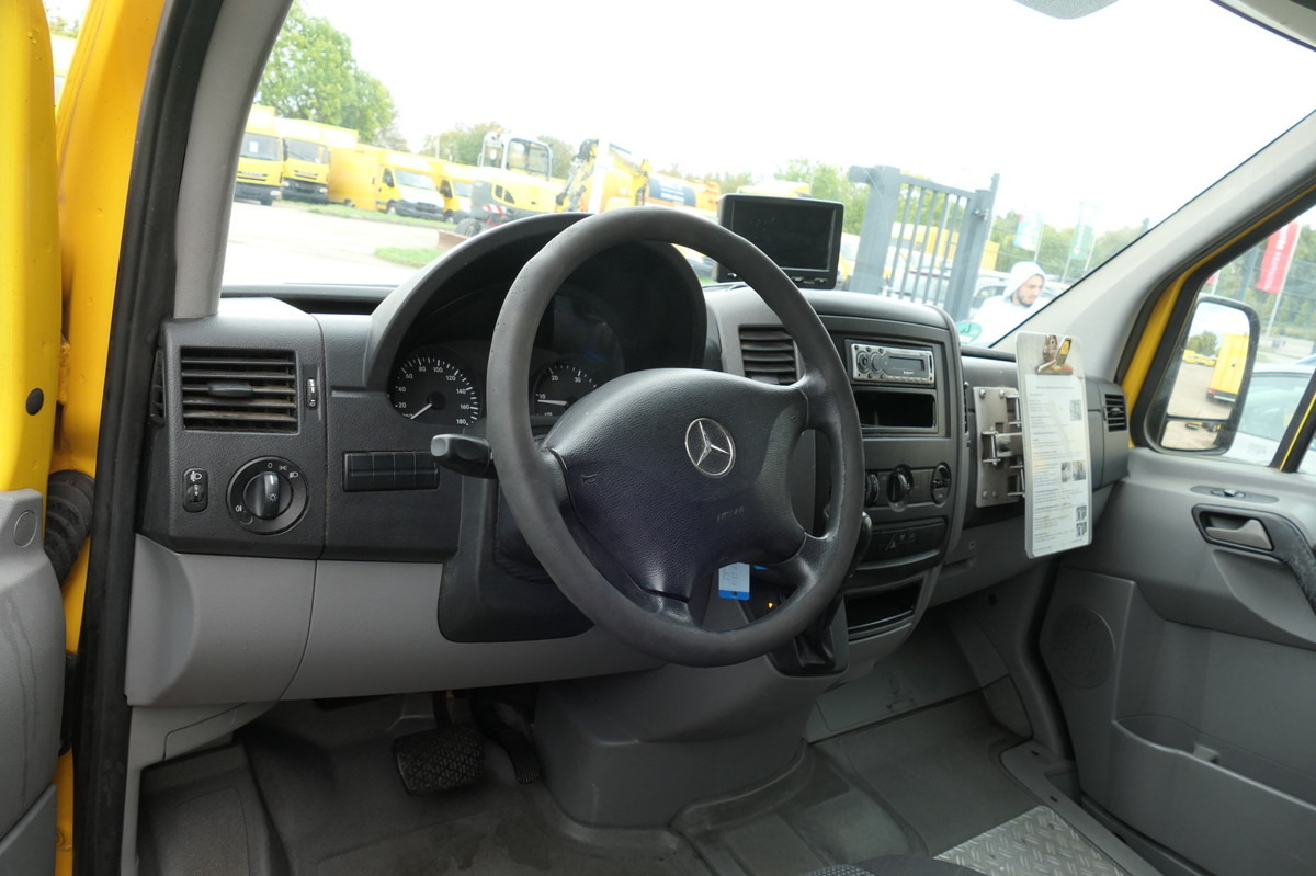 Dobozos kisteherautó MERCEDES-BENZ SPRINTER 310 CDI MAXI EURO-5 KOFFER DURCHGANG RE: 11 kép.