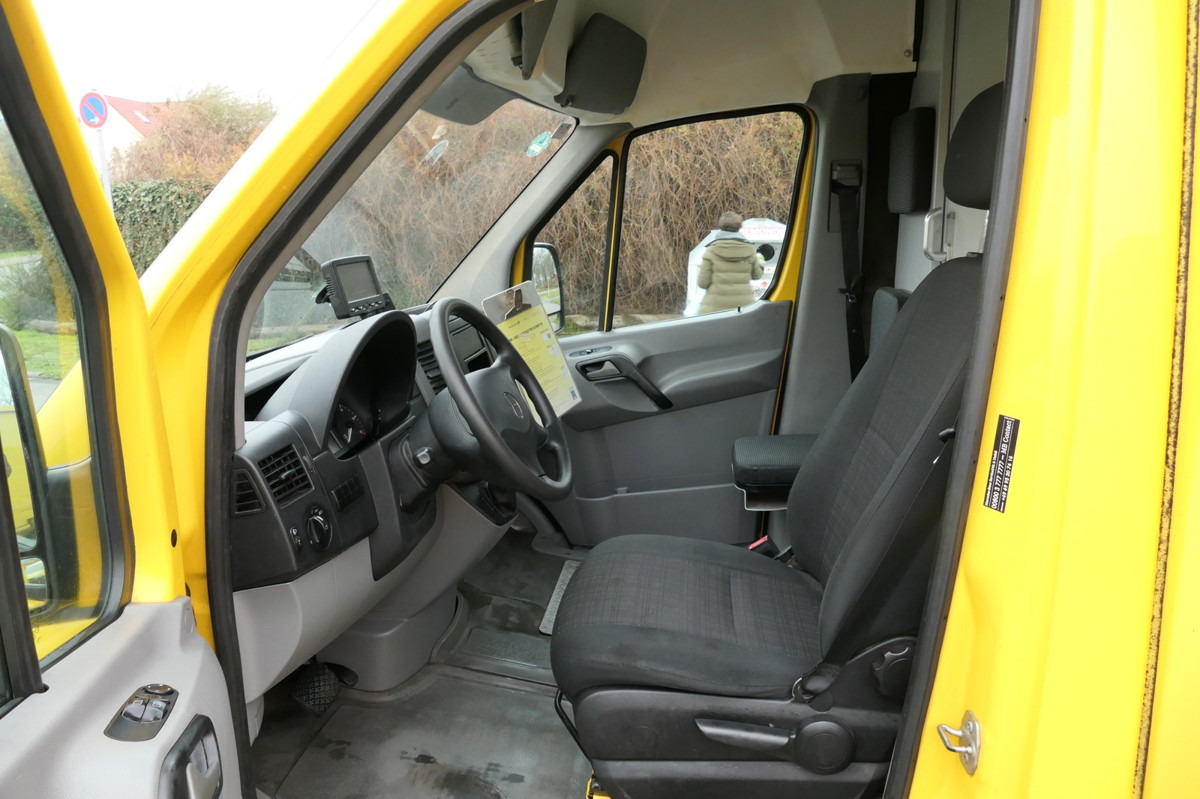 Dobozos kisteherautó MERCEDES-BENZ SPRINTER 310 CDI MAXI EURO-5 KOFFER DURCHGANG RE: 10 kép.