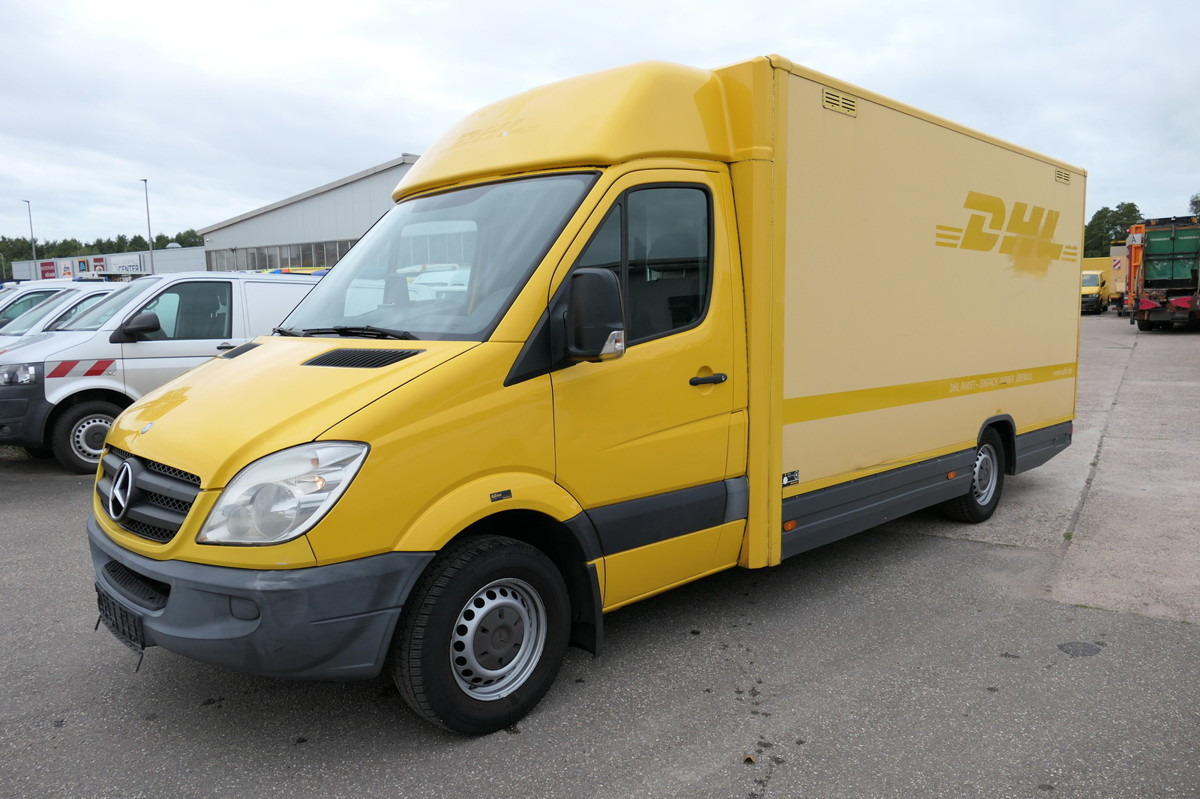 MERCEDES-BENZ SPRINTER 310 CDI MAXI EURO-5 KOFFER REGALE KAMER - Dobozos kisteherautó: 1 kép. MERCEDES-BENZ SPRINTER 310 CDI MAXI EURO-5 KOFFER REGALE KAMER - Dobozos kisteherautó: 1 kép.