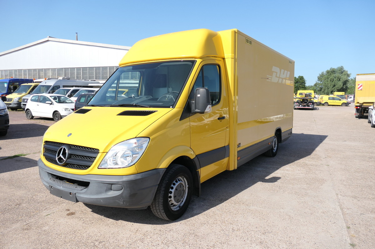 MERCEDES-BENZ SPRINTER 310 CDI MAXI EURO-5 KOFFER REGALE KAMER - Dobozos kisteherautó: 2 kép. MERCEDES-BENZ SPRINTER 310 CDI MAXI EURO-5 KOFFER REGALE KAMER - Dobozos kisteherautó: 2 kép.