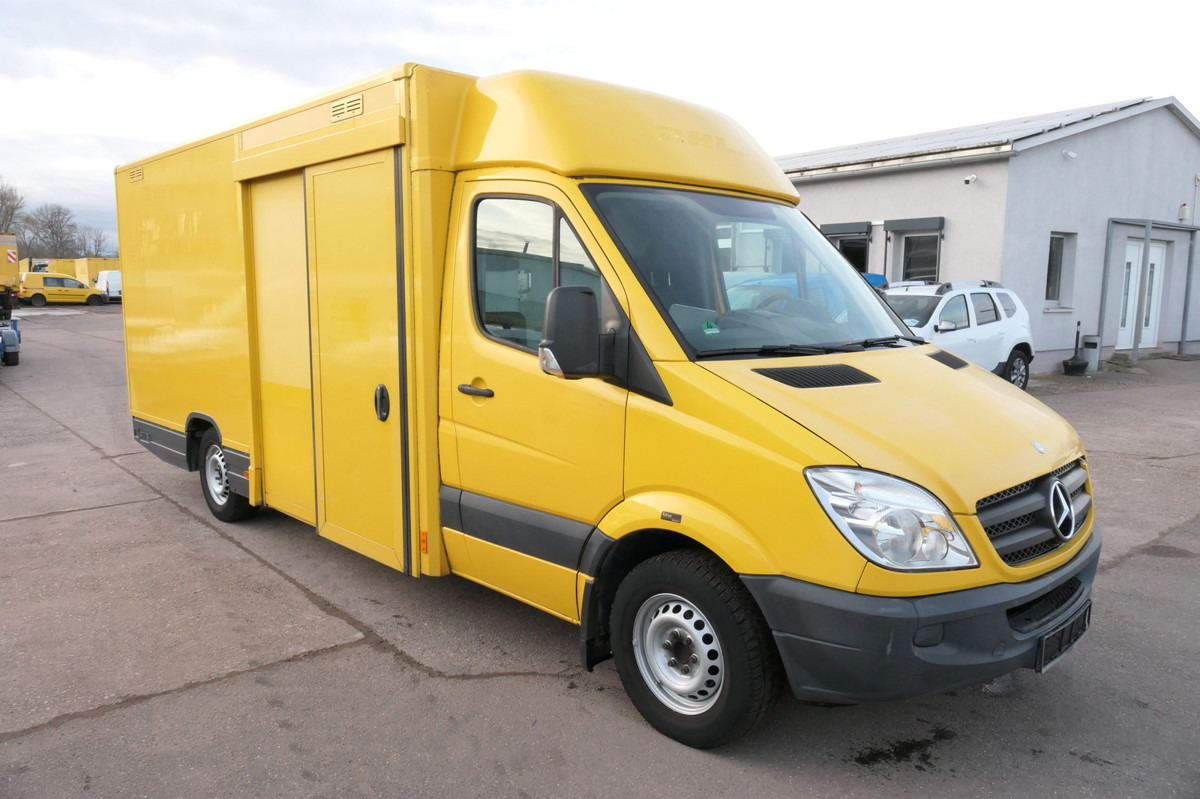 MERCEDES-BENZ SPRINTER 310 CDI MAXI EURO-5 KOFFER REGALE KAMER - Dobozos kisteherautó: 2 kép. MERCEDES-BENZ SPRINTER 310 CDI MAXI EURO-5 KOFFER REGALE KAMER - Dobozos kisteherautó: 2 kép.