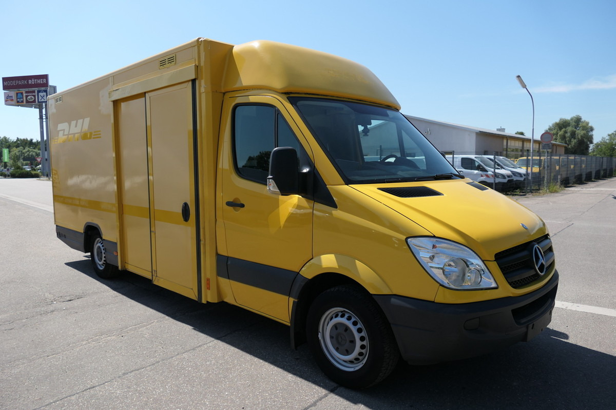 MERCEDES-BENZ SPRINTER 310 CDI MAXI EURO-5 KOFFER REGALE KAMER - Dobozos kisteherautó: 2 kép. MERCEDES-BENZ SPRINTER 310 CDI MAXI EURO-5 KOFFER REGALE KAMER - Dobozos kisteherautó: 2 kép.