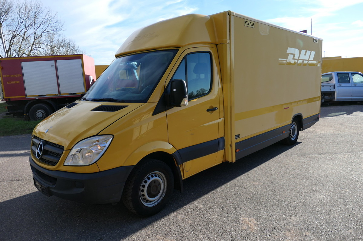 MERCEDES-BENZ SPRINTER 310 CDI MAXI EURO-5 KOFFER REGALE KAMER - Dobozos kisteherautó: 2 kép. MERCEDES-BENZ SPRINTER 310 CDI MAXI EURO-5 KOFFER REGALE KAMER - Dobozos kisteherautó: 2 kép.