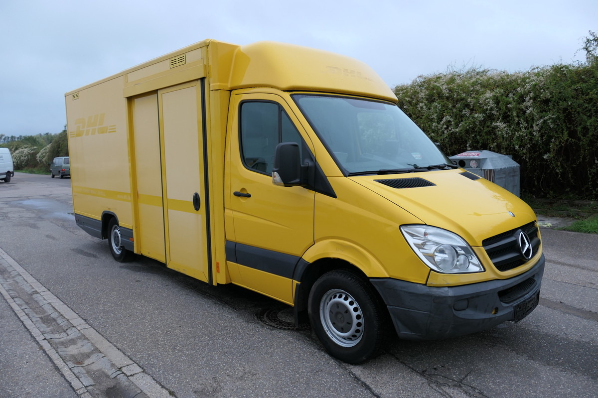 MERCEDES-BENZ SPRINTER 310 CDI MAXI EURO-5 KOFFER REGALE KAMER - Dobozos kisteherautó: 1 kép. MERCEDES-BENZ SPRINTER 310 CDI MAXI EURO-5 KOFFER REGALE KAMER - Dobozos kisteherautó: 1 kép.