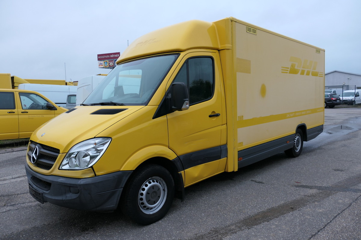 MERCEDES-BENZ SPRINTER 310 CDI MAXI EURO-5 KOFFER REGALE KAMER - Dobozos kisteherautó: 2 kép. MERCEDES-BENZ SPRINTER 310 CDI MAXI EURO-5 KOFFER REGALE KAMER - Dobozos kisteherautó: 2 kép.