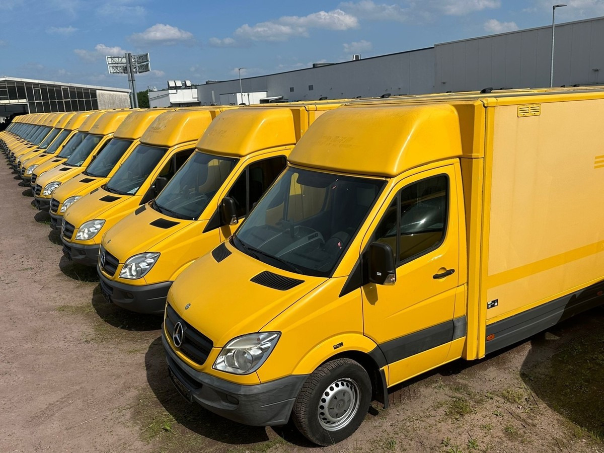 MERCEDES-BENZ SPRINTER 310 CDI MAXI EURO-5 KOFFER REGALE KAMER - Dobozos kisteherautó: 1 kép. MERCEDES-BENZ SPRINTER 310 CDI MAXI EURO-5 KOFFER REGALE KAMER - Dobozos kisteherautó: 1 kép.