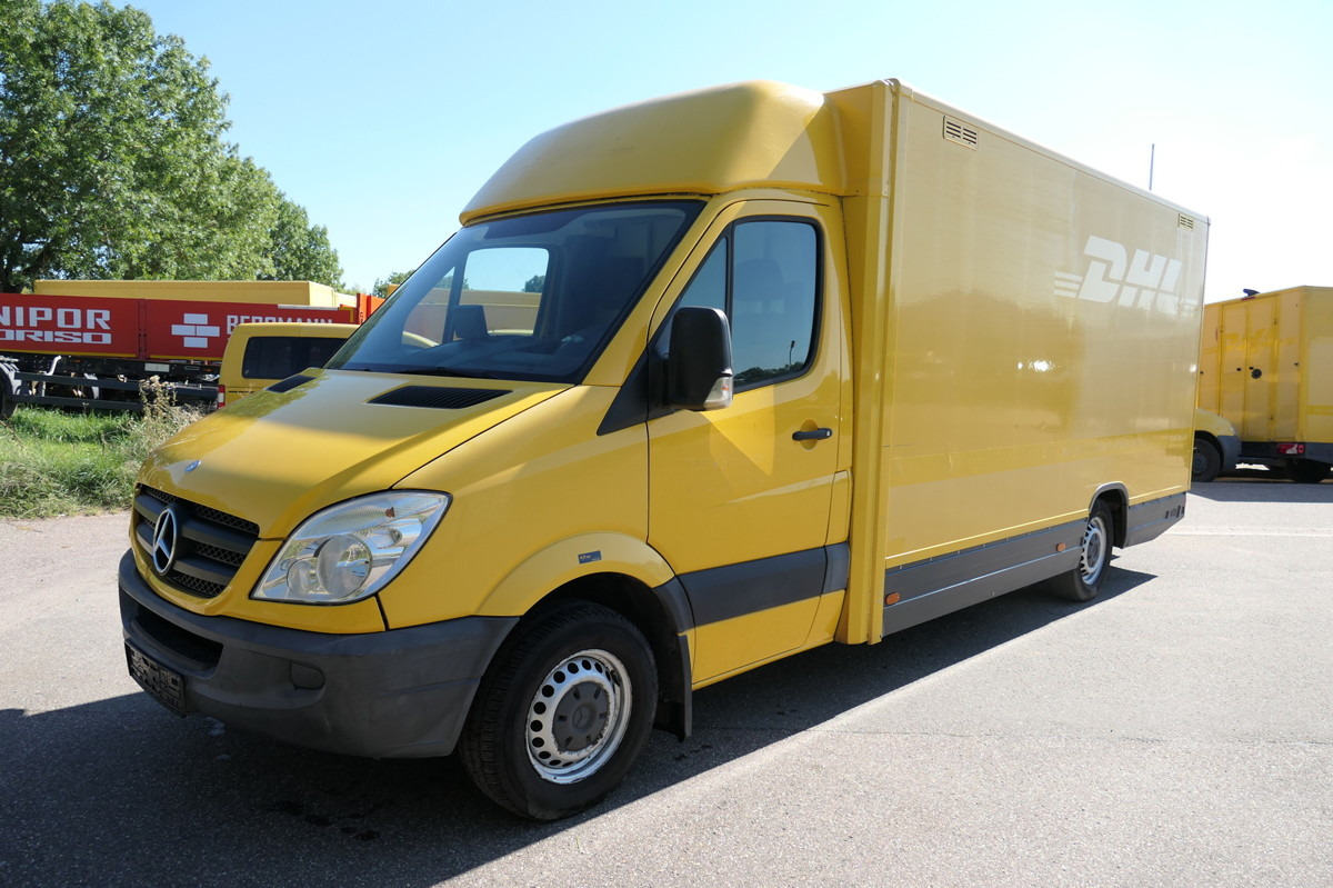 MERCEDES-BENZ SPRINTER 310 CDI MAXI EURO-5 KOFFER REGALE KAMER - Dobozos kisteherautó: 2 kép. MERCEDES-BENZ SPRINTER 310 CDI MAXI EURO-5 KOFFER REGALE KAMER - Dobozos kisteherautó: 2 kép.