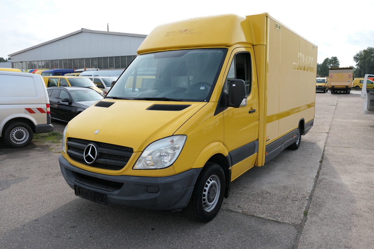 MERCEDES-BENZ SPRINTER 310 CDI MAXI EURO-5 KOFFER REGALE KAMER - Dobozos kisteherautó: 1 kép. MERCEDES-BENZ SPRINTER 310 CDI MAXI EURO-5 KOFFER REGALE KAMER - Dobozos kisteherautó: 1 kép.