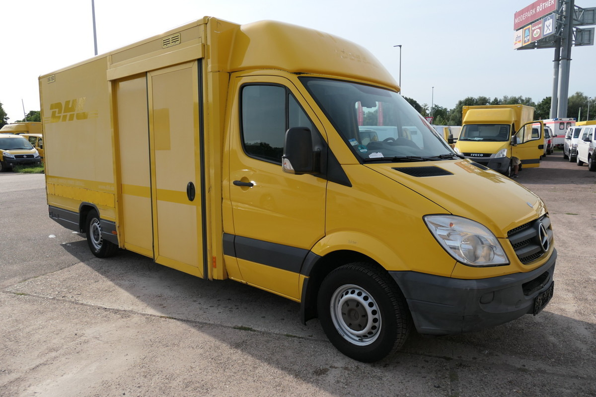 MERCEDES-BENZ SPRINTER 310 CDI MAXI EURO-5 KOFFER REGALE KAMER - Dobozos kisteherautó: 2 kép. MERCEDES-BENZ SPRINTER 310 CDI MAXI EURO-5 KOFFER REGALE KAMER - Dobozos kisteherautó: 2 kép.