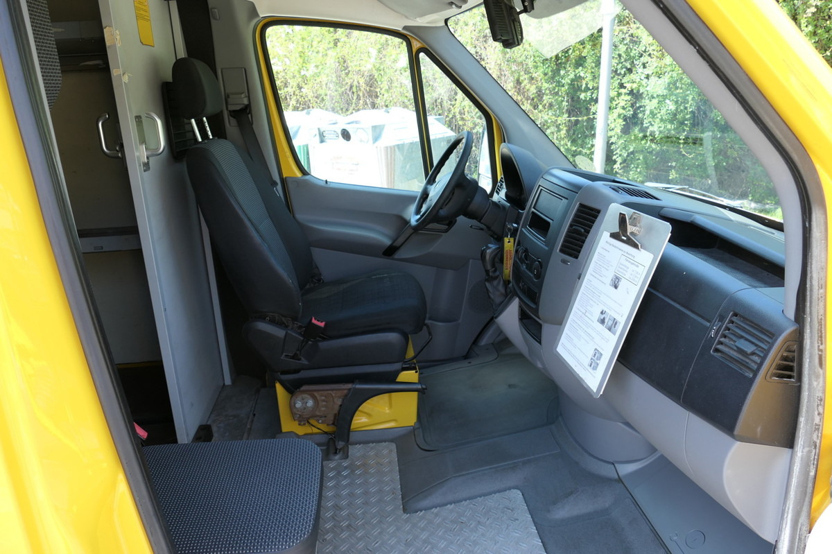 MERCEDES-BENZ SPRINTER 310 CDI MAXI EURO-5 KOFFER REGALE KAMER - Dobozos kisteherautó: 5 kép. MERCEDES-BENZ SPRINTER 310 CDI MAXI EURO-5 KOFFER REGALE KAMER - Dobozos kisteherautó: 5 kép.