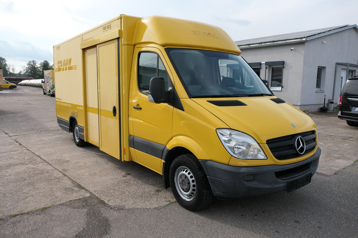 MERCEDES-BENZ SPRINTER 310 CDI MAXI EURO-5 KOFFER REGALE KAMER - Dobozos kisteherautó: 2 kép. MERCEDES-BENZ SPRINTER 310 CDI MAXI EURO-5 KOFFER REGALE KAMER - Dobozos kisteherautó: 2 kép.
