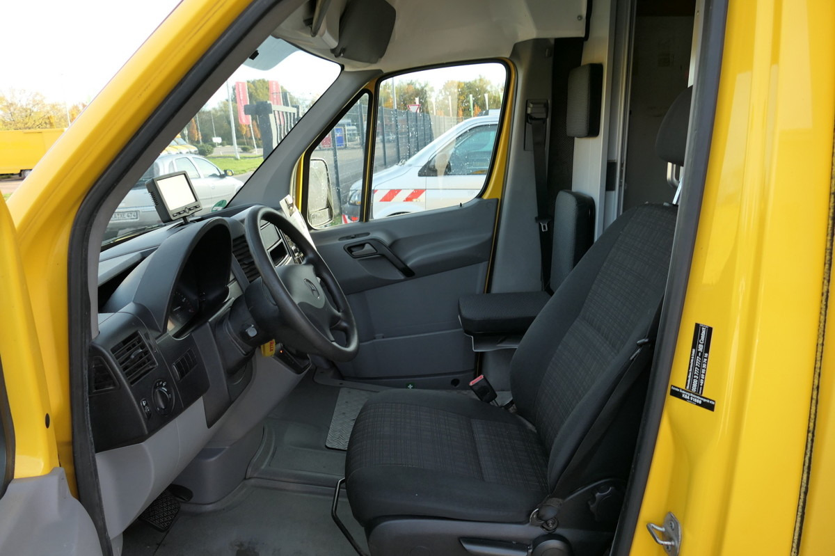 Dobozos kisteherautó MERCEDES-BENZ SPRINTER 310 CDI MAXI EURO-5 KOFFER REGALE KAMER: 9 kép. Dobozos kisteherautó MERCEDES-BENZ SPRINTER 310 CDI MAXI EURO-5 KOFFER REGALE KAMER: 9 kép.