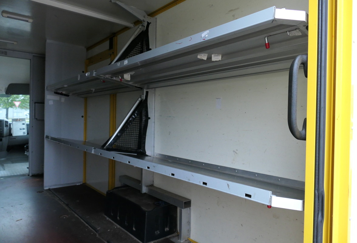 Dobozos kisteherautó MERCEDES-BENZ SPRINTER 310 CDI MAXI EURO-5 KOFFER REGALE KAMER: 8 kép.