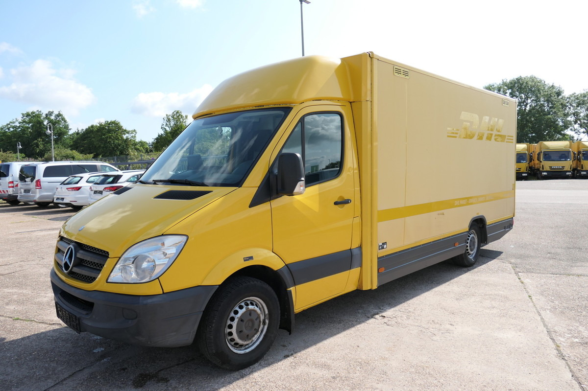 MERCEDES-BENZ SPRINTER 310 CDI MAXI EURO-5 KOFFER REGALE KAMER - Dobozos kisteherautó: 2 kép. MERCEDES-BENZ SPRINTER 310 CDI MAXI EURO-5 KOFFER REGALE KAMER - Dobozos kisteherautó: 2 kép.