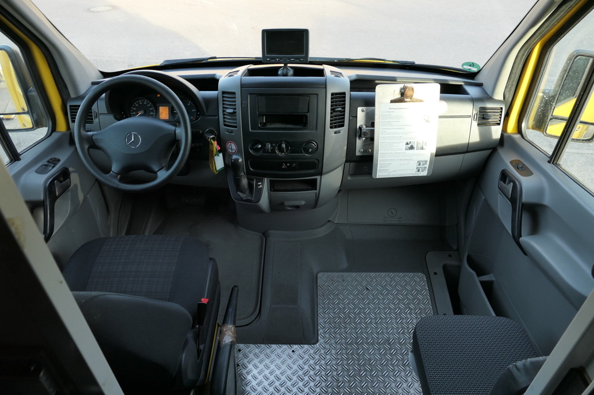 Dobozos kisteherautó MERCEDES-BENZ SPRINTER 310 CDI MAXI EURO-5 KOFFER REGALE KAMER: 6 kép. Dobozos kisteherautó MERCEDES-BENZ SPRINTER 310 CDI MAXI EURO-5 KOFFER REGALE KAMER: 6 kép.