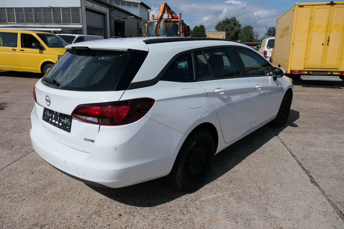 OPEL Astra K 1.4 Turbo CNG Edition Klima COC - Autó: 3 kép. OPEL Astra K 1.4 Turbo CNG Edition Klima COC - Autó: 3 kép.