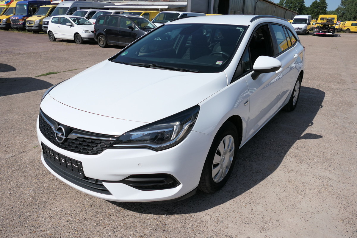 OPEL Astra Sports Tourer 1.5 CDTI KLIMA - Autó: 1 kép. OPEL Astra Sports Tourer 1.5 CDTI KLIMA - Autó: 1 kép.