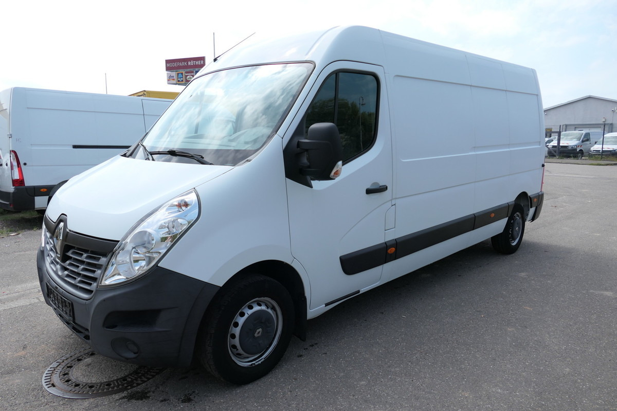 RENAULT Master 130 dCi L3H2 Euro6 KLIMA COC Regal - Furgon: 2 kép. RENAULT Master 130 dCi L3H2 Euro6 KLIMA COC Regal - Furgon: 2 kép.