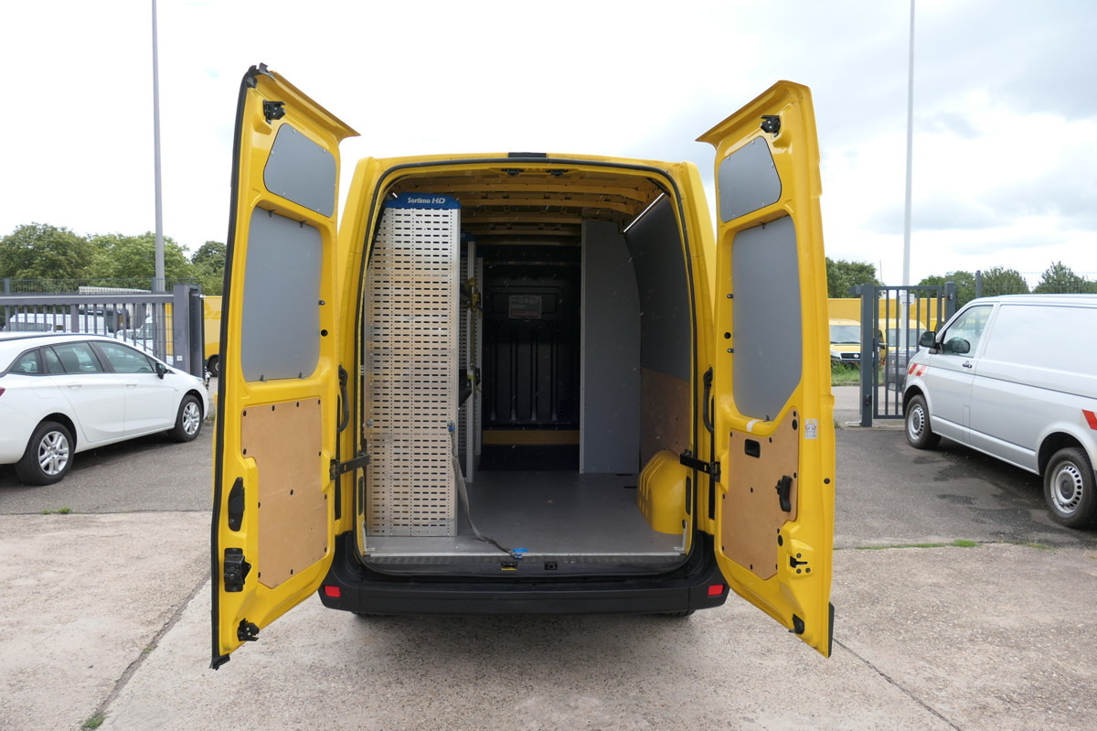 RENAULT Master 130 dCi L3H2 Euro6 KLIMA COC Regal - Furgon: 1 kép. RENAULT Master 130 dCi L3H2 Euro6 KLIMA COC Regal - Furgon: 1 kép.