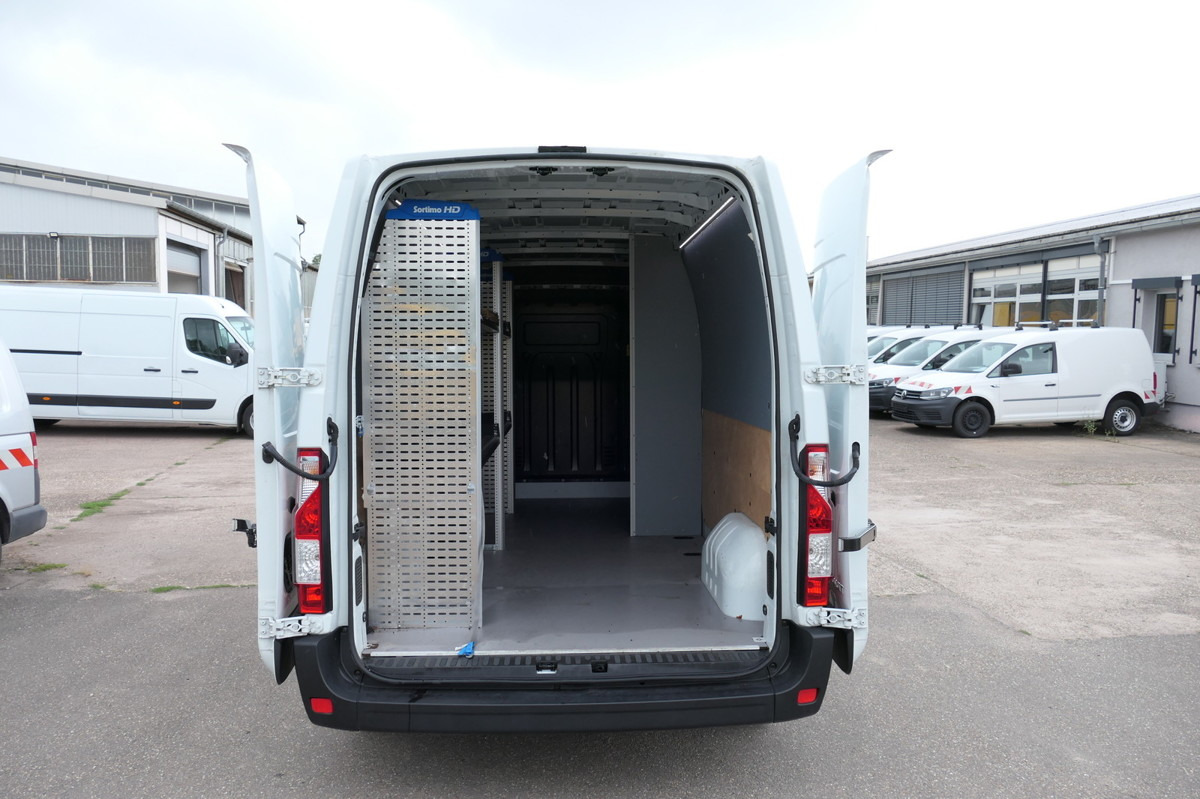 RENAULT Master 130 dCi L3H2 Euro6 KLIMA COC Regal - Furgon: 1 kép. RENAULT Master 130 dCi L3H2 Euro6 KLIMA COC Regal - Furgon: 1 kép.