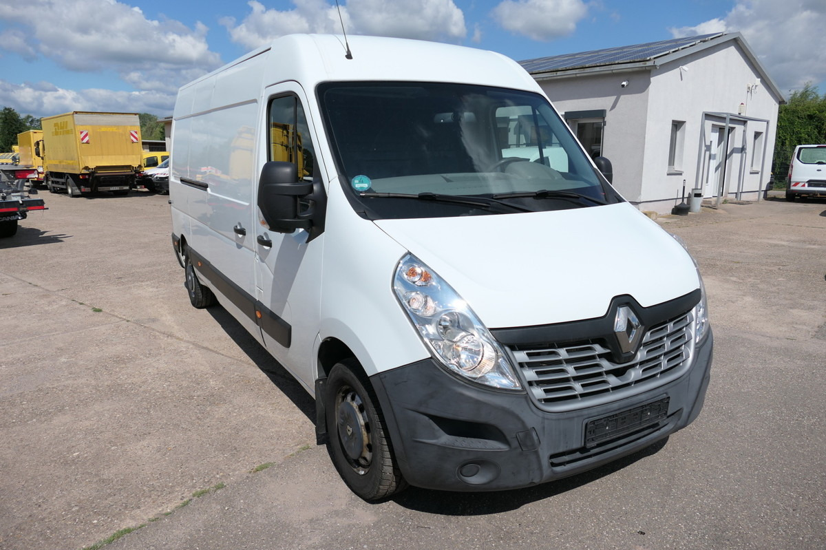 RENAULT Master 130 dCi L3H2 Euro6 KLIMA COC Regal - Furgon: 3 kép. RENAULT Master 130 dCi L3H2 Euro6 KLIMA COC Regal - Furgon: 3 kép.