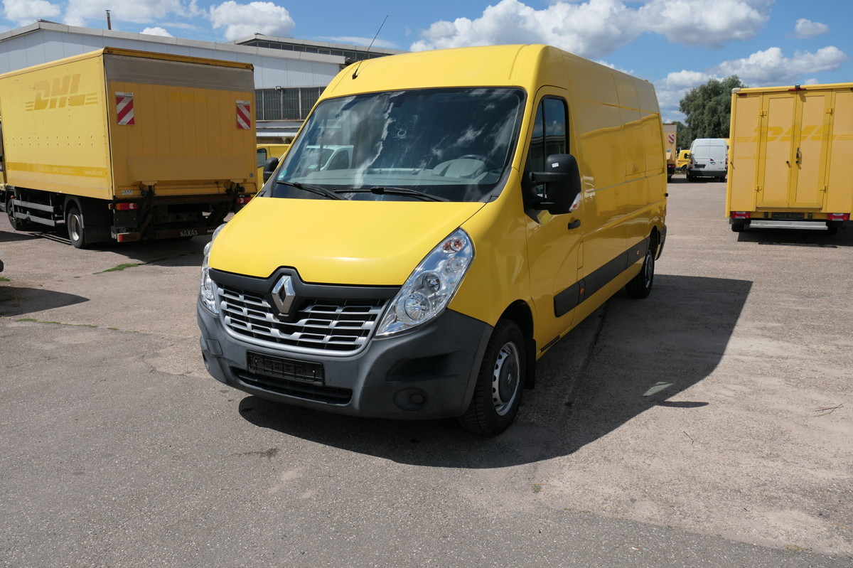 RENAULT Master 130 dCi L3H2 Euro6 KLIMA COC Regal - Furgon: 2 kép. RENAULT Master 130 dCi L3H2 Euro6 KLIMA COC Regal - Furgon: 2 kép.